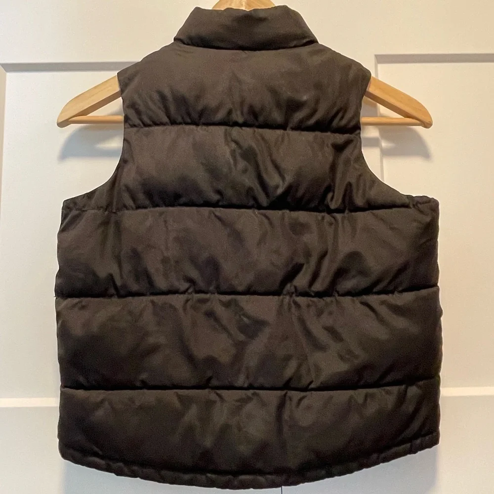 Old Navy black Puffer vest, size 5